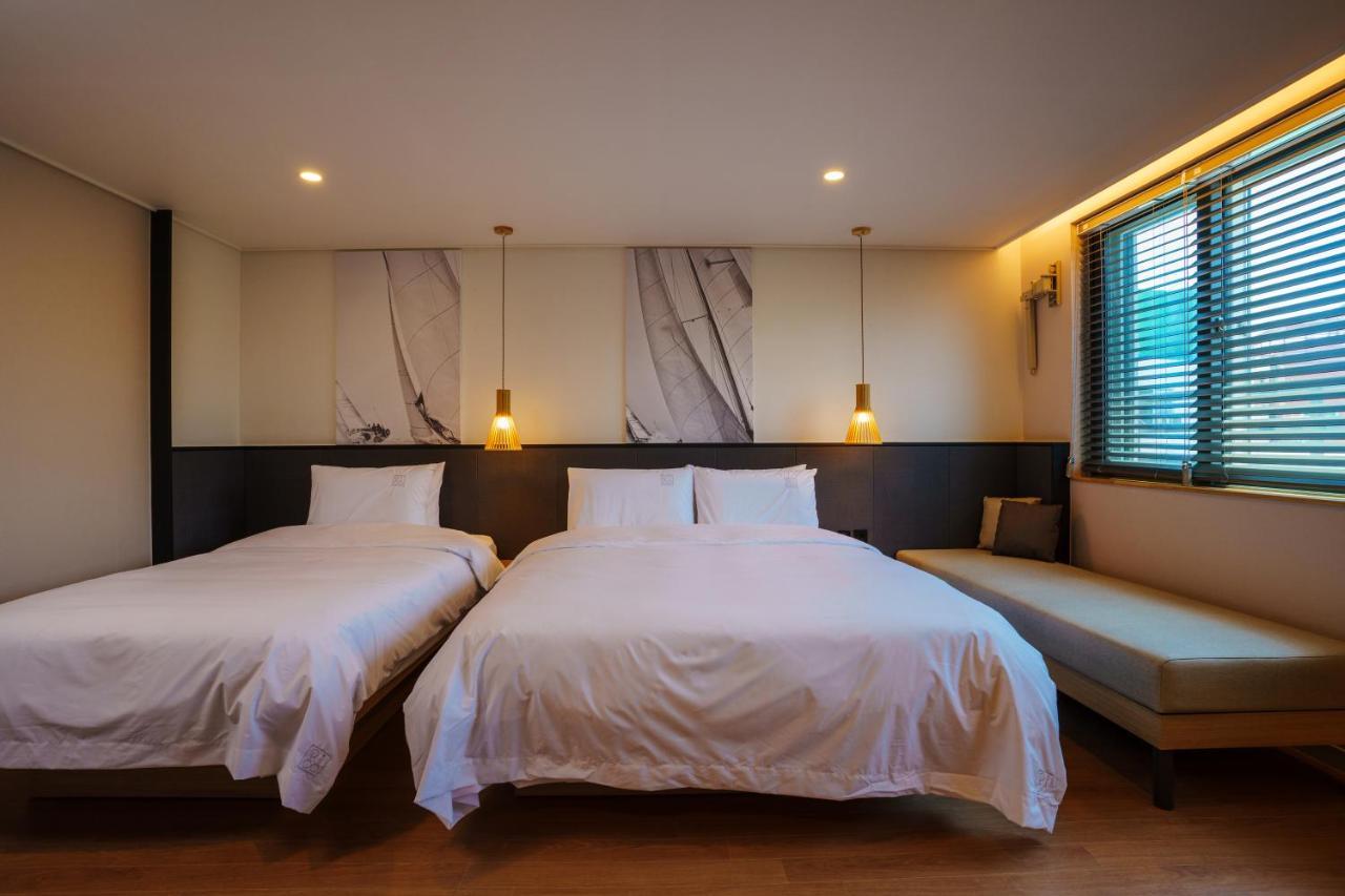 Hotel Pico Tongyeong Exterior photo